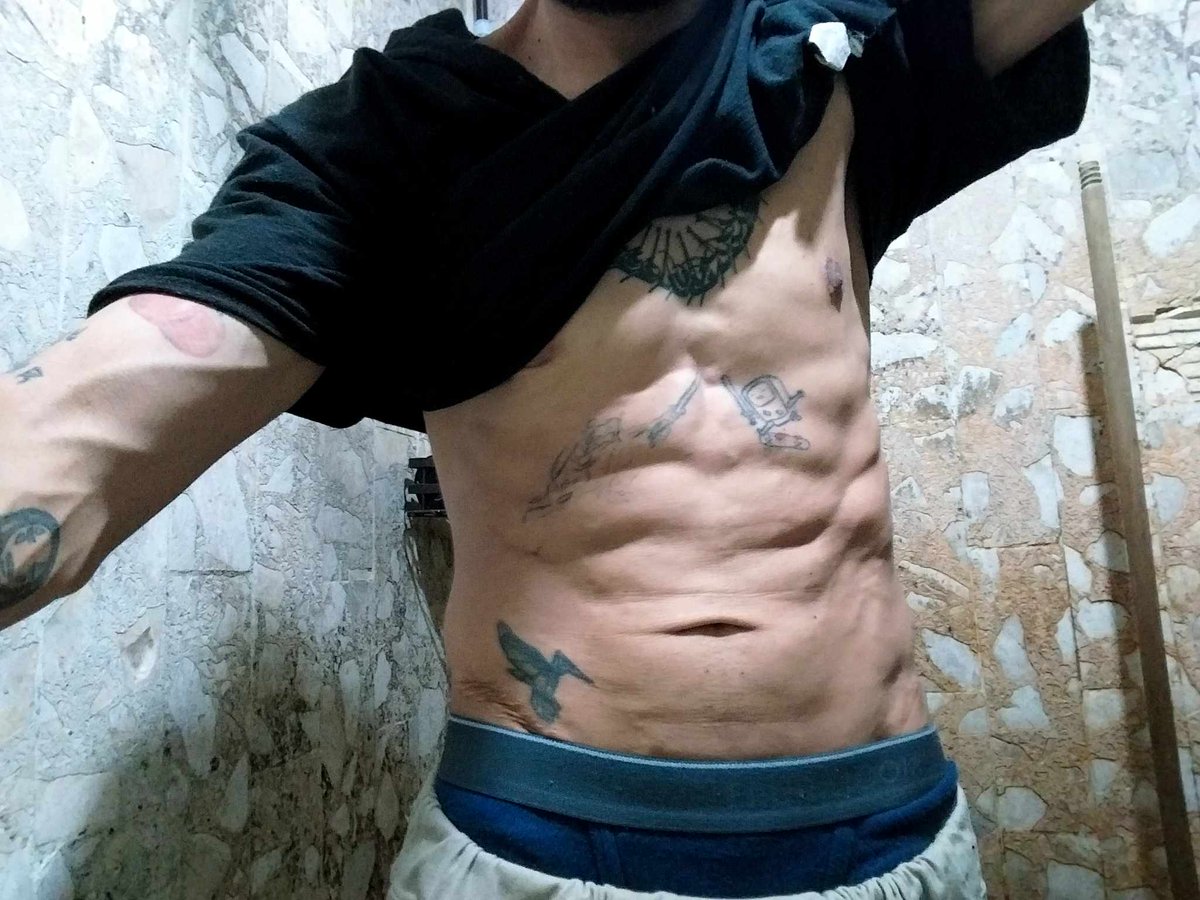 MachosPitudos's tweet photo. delicioso  chacal tatuado!!! Flaco vergudo!!! 🍆💦❤️‍🔥😍😱 QUE DELICIA DE MACHO!!! RT y subo video de como coge!!! #chacales #chacal #vergones #vergas #chacalesedomex #pitos #sexgay #chacalesheteros https://t.co/IWLdKu9F3M