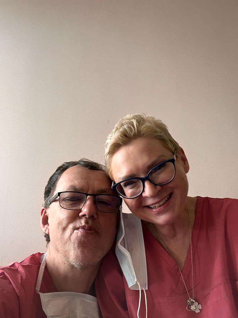 Warsztaty uroginekologii operacyjnej. Cudownie ze młodzi ludzie chcą się uczyć. Wbrew oporowi wielu Uroginekologia to ogromna dziedzina wiedzy i nauki, niezwykle ważna dla opieki nad kobietami w Polsce. Kraju gdzie opieka nad kobietami kończy się na porodzie i raku.