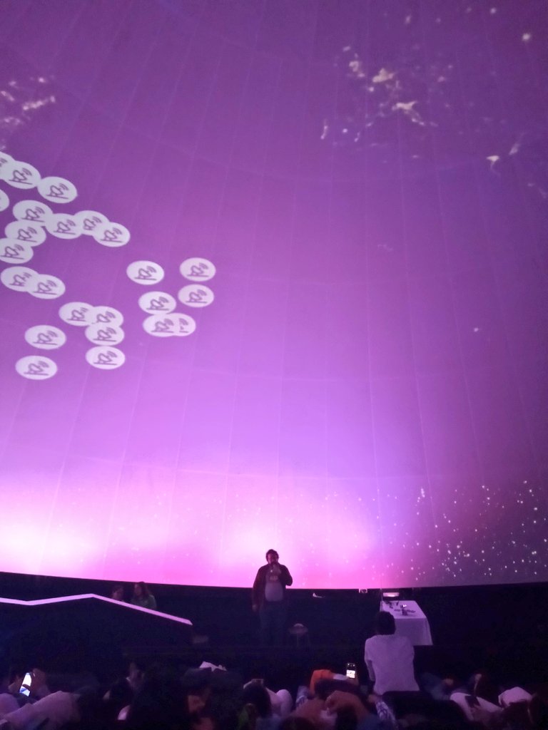 Julio_Paz01's tweet image. cómo anillo al dedo quedo la presentación de #SpaceProgram de la mano de @sd en el domo digital del @Papalote_Museo , durante la #platziconf 2023 @platzi 🤩🛰️🤩🛰️🤩🛰️