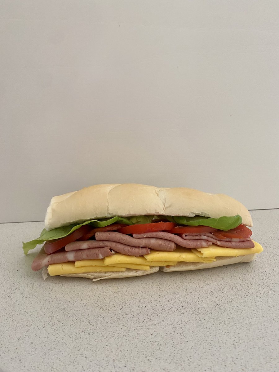 celeaguirre_'s tweet photo. Con mi novio nos pusimos un localcito de sándwiches en Pedidos ya o por encargue, se llama Chopp Box sándwiches💗🫶🏼♥️
Nos ayudan mucho rt💘 https://t.co/LhKckwibha