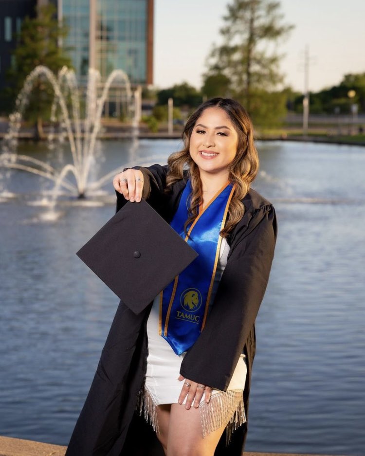 ¡Mujeres De Acción! tweet media