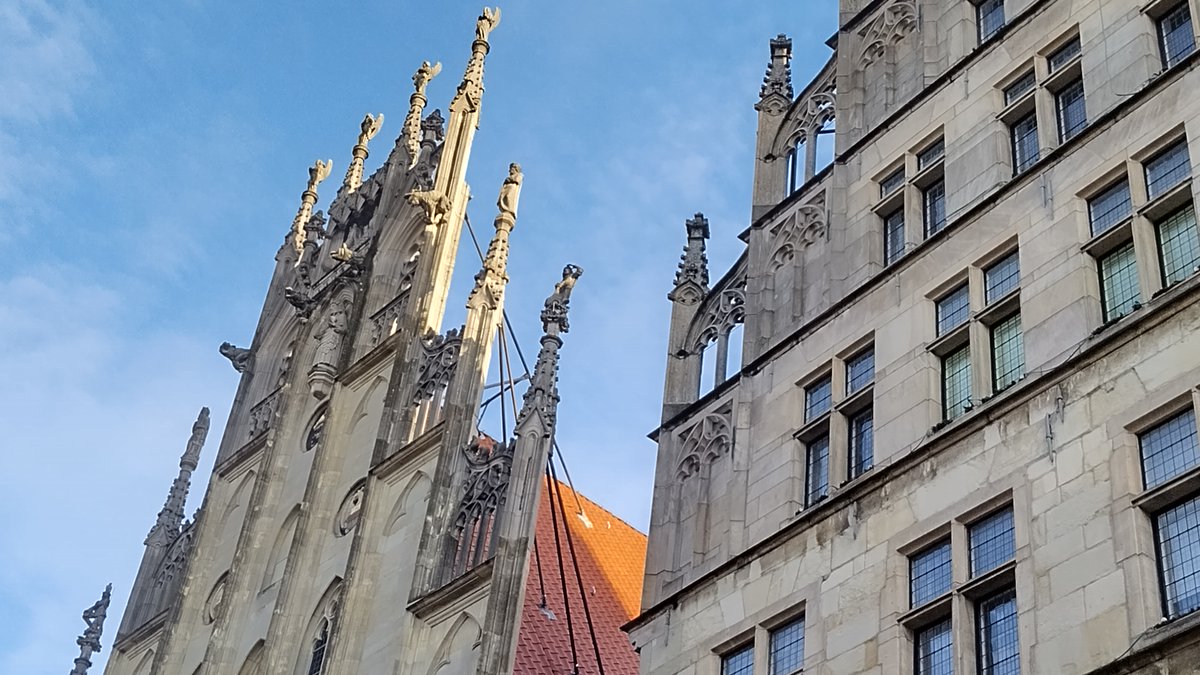 #NeuesausdemRathaus:
Unser Ratsherr Michael Krapp berichtet von seinen persönlichen Eindrücken der letzten #ratms Ratssitzung in #Münster.
oedp-muenster.de/aktuelles/aktu…