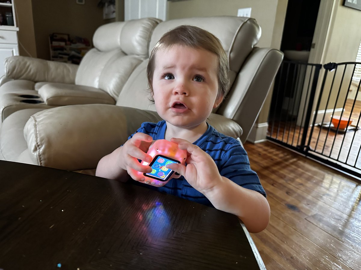 Kidbehindacamera on Twitter "Kidbehindacamera"
