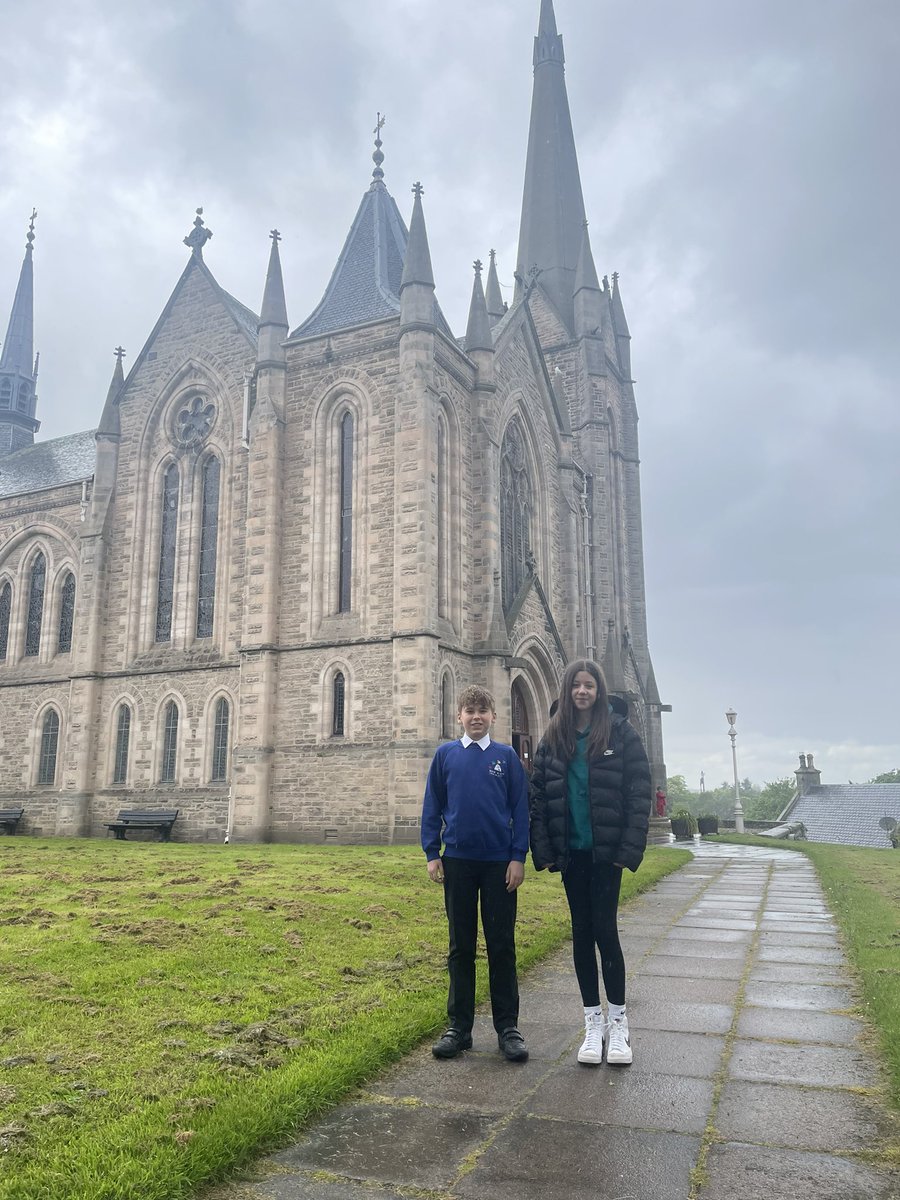 Thank you to our two P7 Ambassadors, Callan and Sophie who represented New Elgin at the Celebration Service in Forres this evening. 👑@EducationMoray <a href="/newelginprimary/">Elaine Milne</a>