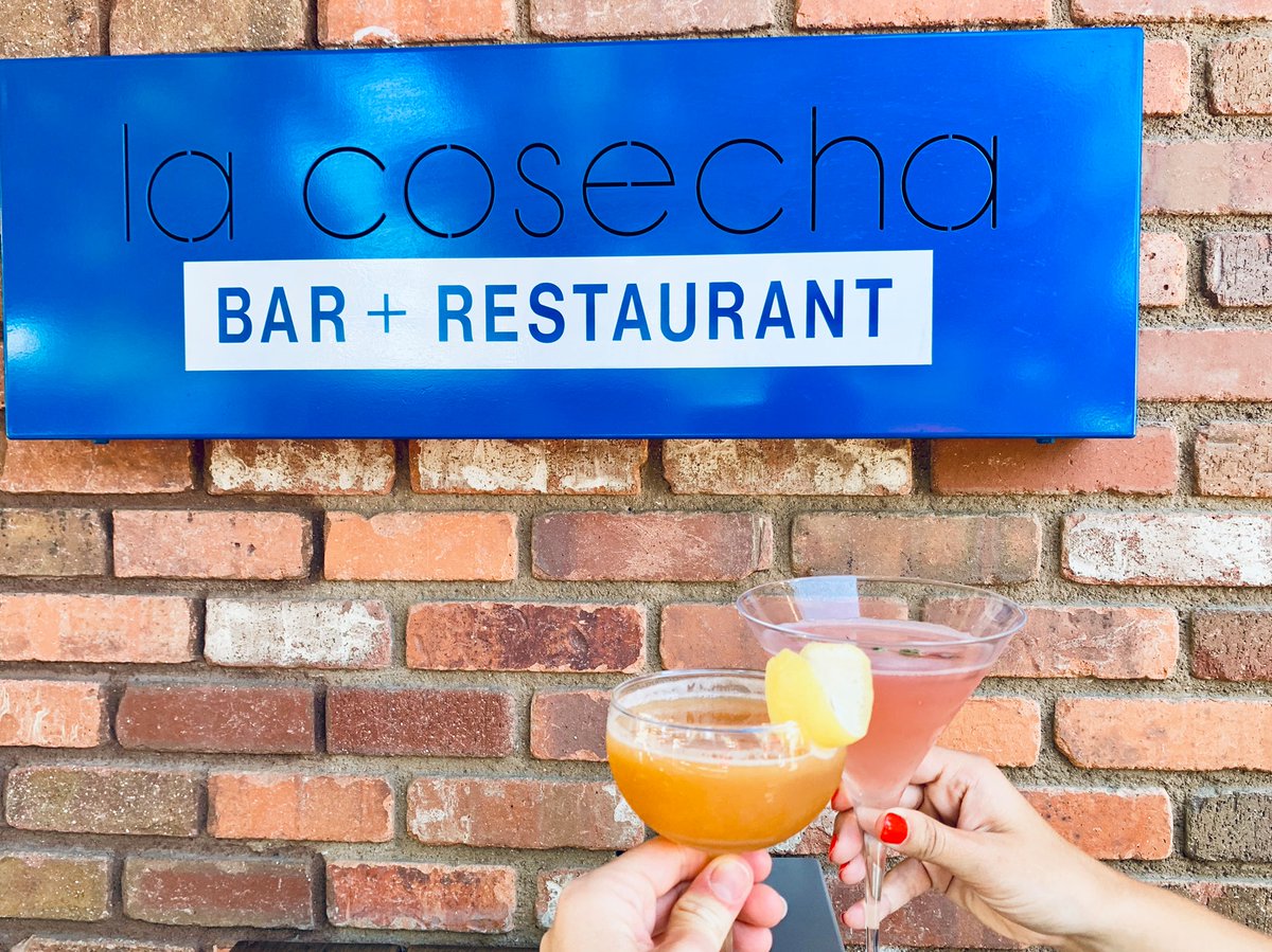 Happy Mother's Day to all of the wonderful women in our lives! We're thrilled to raise a glass with you today 💐 #LaCosechaPaso