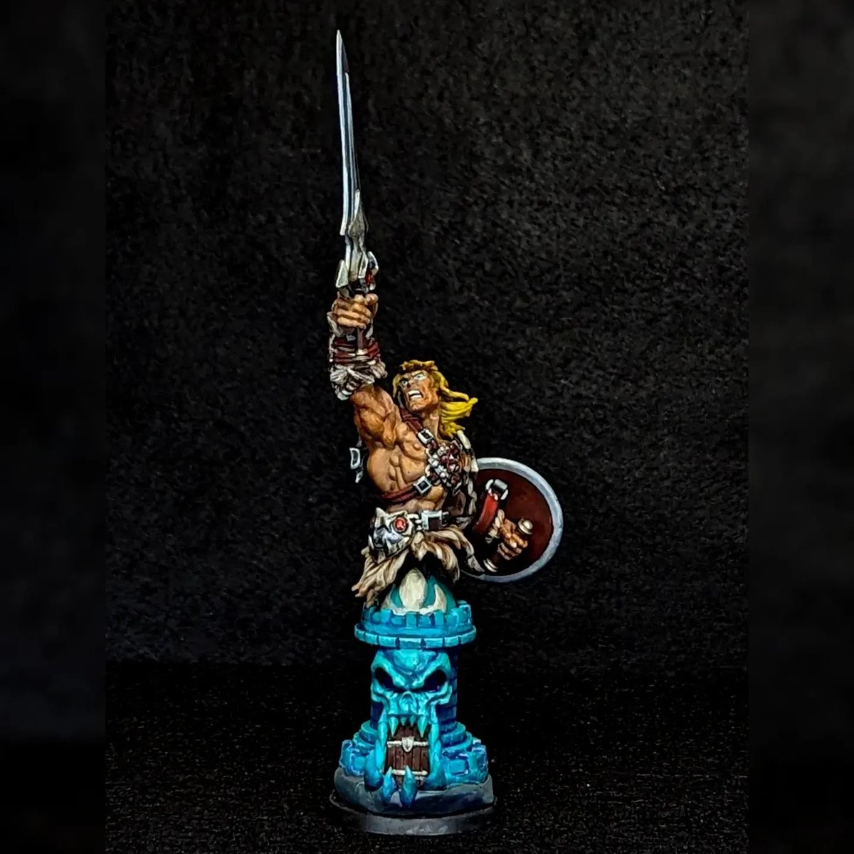 Monster Den Minis tweet media