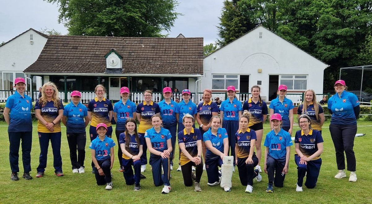 A big thank you to our near neighbours <a href="/MonmouthCC/">Monmouth CC</a> <a href="/MonmouthCCWomen/">MonmouthCCWomen</a> womens team for a fantastic and close friendly match this afternoon.Both teams creating history. The first time both teams have fielded women's sides in hard ball cricket match
<a href="/CricketWales/">Criced Cymru / Cricket Wales 🏏🏴󠁧󠁢󠁷󠁬󠁳󠁿</a>