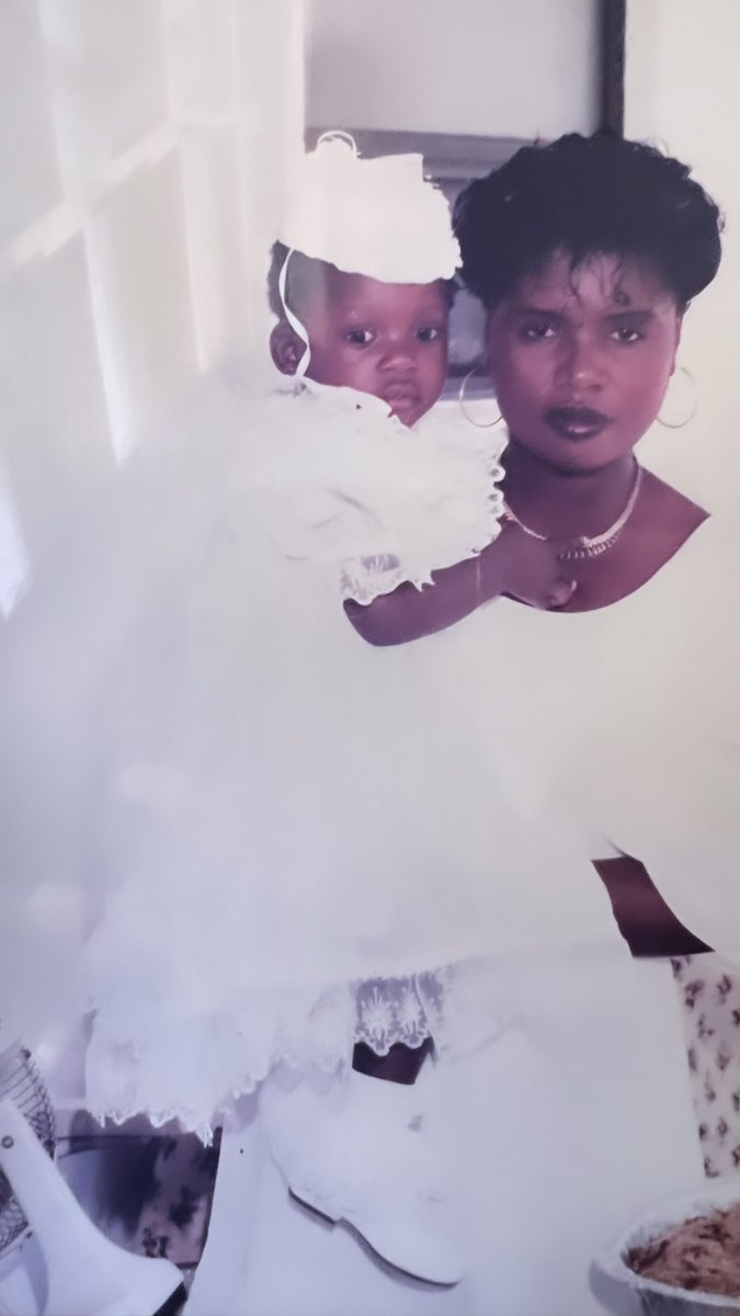 PrincessVick_'s tweet photo. Happy Mothers Day to my mommy aka That Girl!! Serving looks 🫶🏾 https://t.co/ar4gEn4S1a
