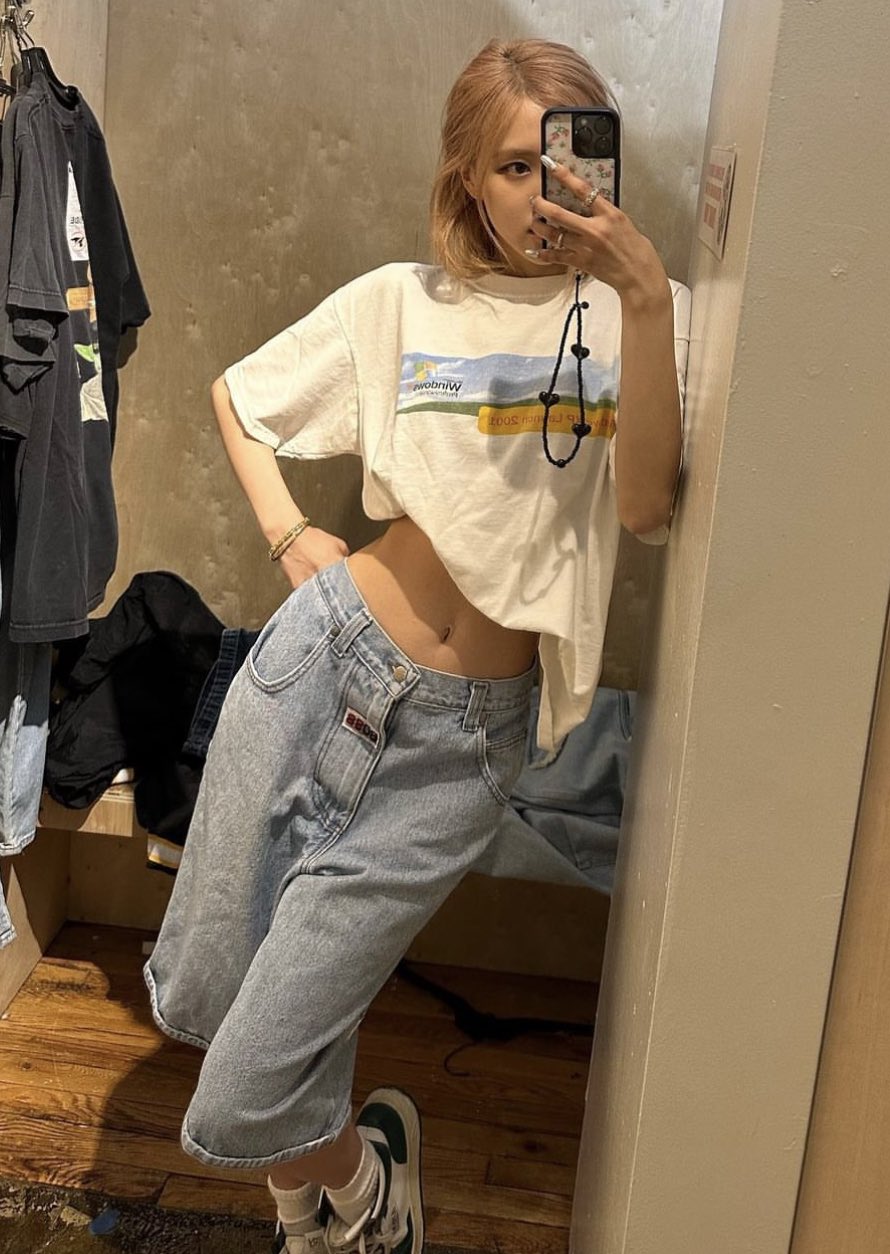 kpop moments that could kill a sapphic on Twitter: &ldquo;Sapphics&rsquo; Top 15