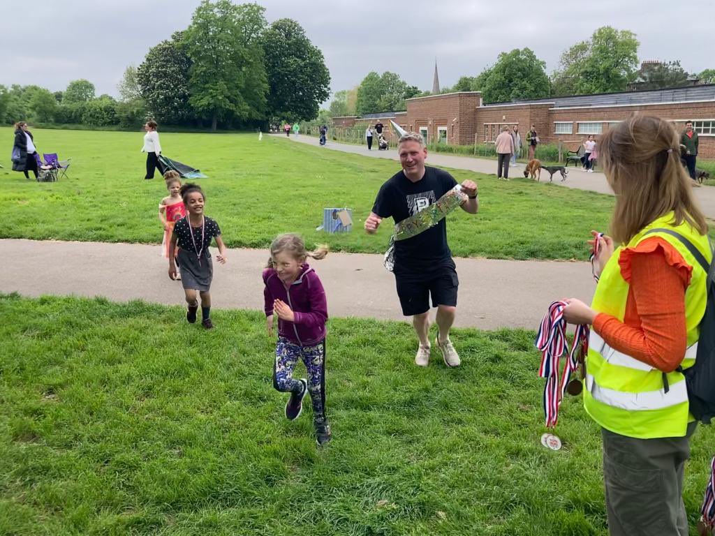 What an amazing day!

Well done to everyone who made it round #BrockwellPark for the @stjudeslambeth Fun Run!

A fantastic day for the school community and a huge thanks to Arcade Coffee for sponsoring the medals 🏅

#Wellbeing #Lambeth #HerneHill #Brixton #FunRun