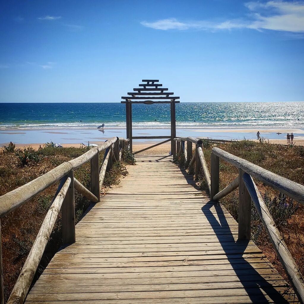 WanderlustXtf's tweet photo. Playa de El Palmar, Cádiz. #cadiz #elpalmar #elpalmarbeach #vejerdelafrontera #visitcadiz #igerscadiz  #ig_cadiz #instacadiz #andalucia #andalusia #instaespaña #igersvalles #europe #igerseurope #visiteurope #instaeurope #eurogram #igers #worldmap #world_… https://t.co/MwGKQavo3s https://t.co/Sfm5klSrFX