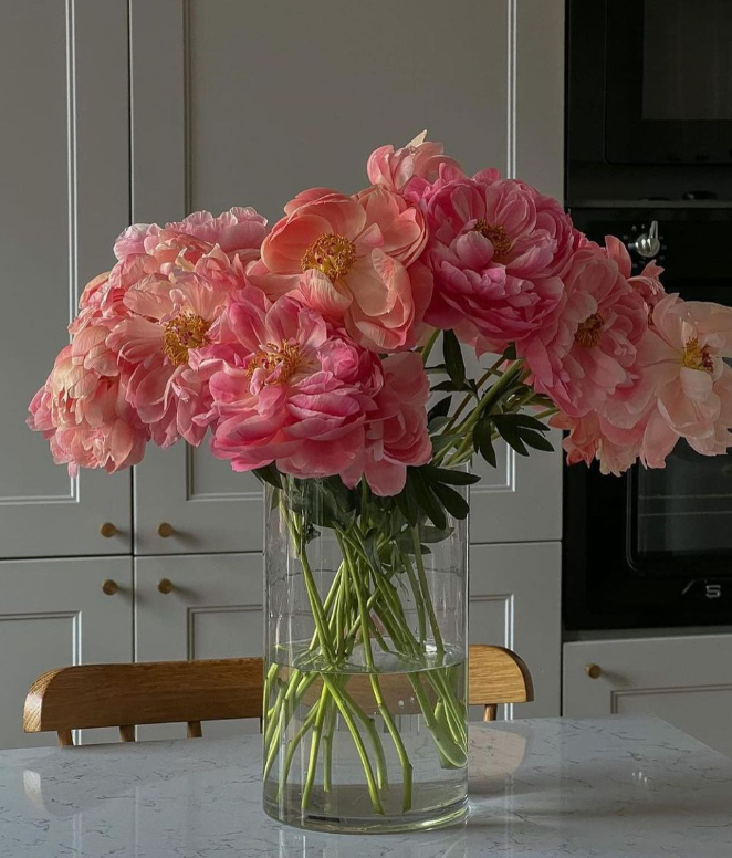 Happy Mother's Day to all the beautiful mamas! We hope you enjoy a beautiful day filled with lots of self - care &amp; pampering.