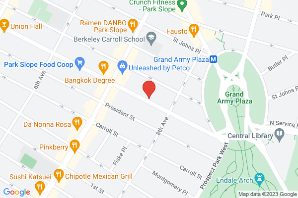 Reported_NYC's tweet photo. The driver LEGACYI parked illegally near 903 Union St on May 14. This is in Brooklyn Community Board 06 #brooklyncb6 &amp; #NYPD78. #VisionZero https://t.co/Wo7BwT0Flu