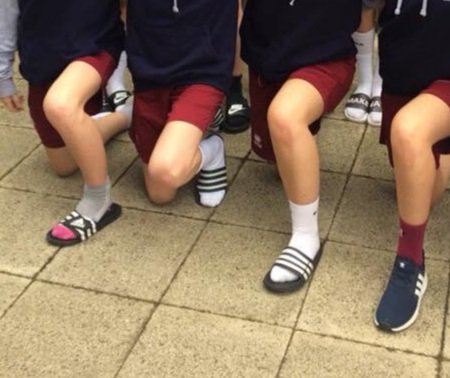 ful_adi's tweet photo. #socksandsandals #whitesocks
#socksandslides #blacksocks
#socksandsliders #adilettenlove
#adilette #adidassocks #adiletten https://t.co/Jgikeasy0h