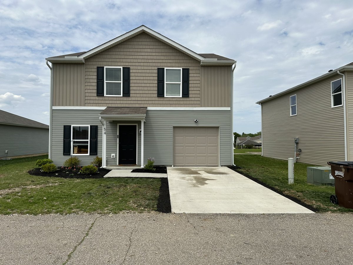 be_carefree's tweet photo. literally so proud of the fact that we own a home https://t.co/ZmLEertEA0