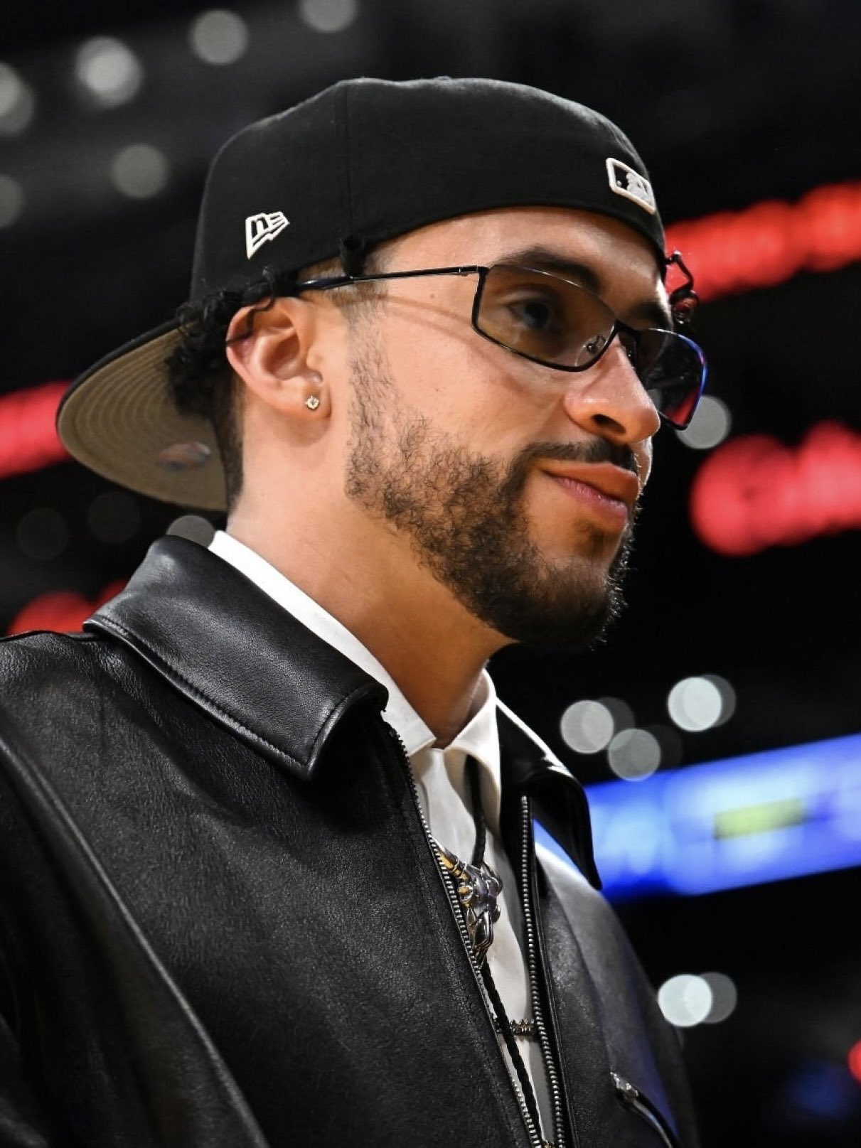 ໊ on X: “in love with bad bunny https://t.co/vvG0jM57Y2” / X