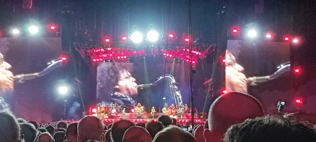 Phil_Cat's tweet image. #springsteenparis La Défense Arena - 13 Mai 2023