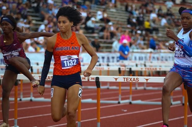 lily_harden2024's tweet photo. 2nd in the state for the 100mhurdles🥈!!! #godbless #agtg #hurdler #6AState #champ #cfisd #bhs #bridgeland #track #junior #highschool https://t.co/0CaFQjDm61