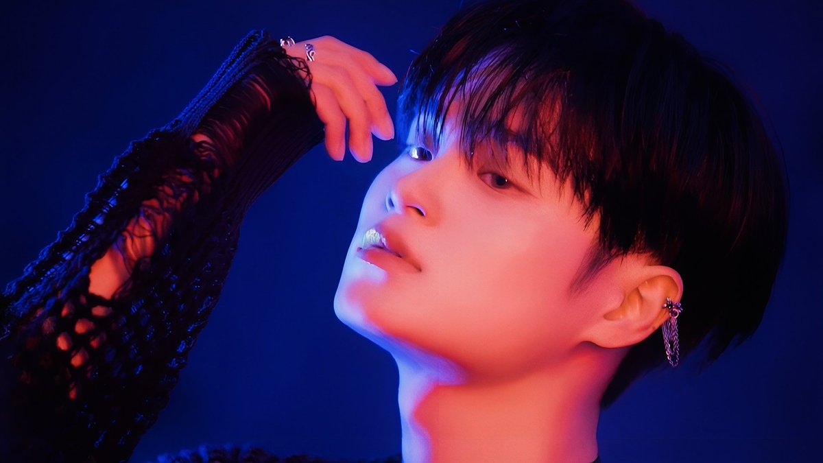 eroshwi's tweet photo. 𝟕𝐓𝐇 𝐄𝐏 '𝐓𝐇𝐄 𝐅𝐔𝐓𝐔𝐑𝐄 𝐈𝐒 𝐎𝐔𝐑𝐒 : 𝐋𝐎𝐒𝐓'
𝐂𝐎𝐍𝐂𝐄𝐏𝐓 𝐏𝐇𝐎𝐓𝐎 #𝟐

#이대휘 #에이비식스
#LEEDAEHWI #AB6IX https://t.co/TbvL5ZDR1k