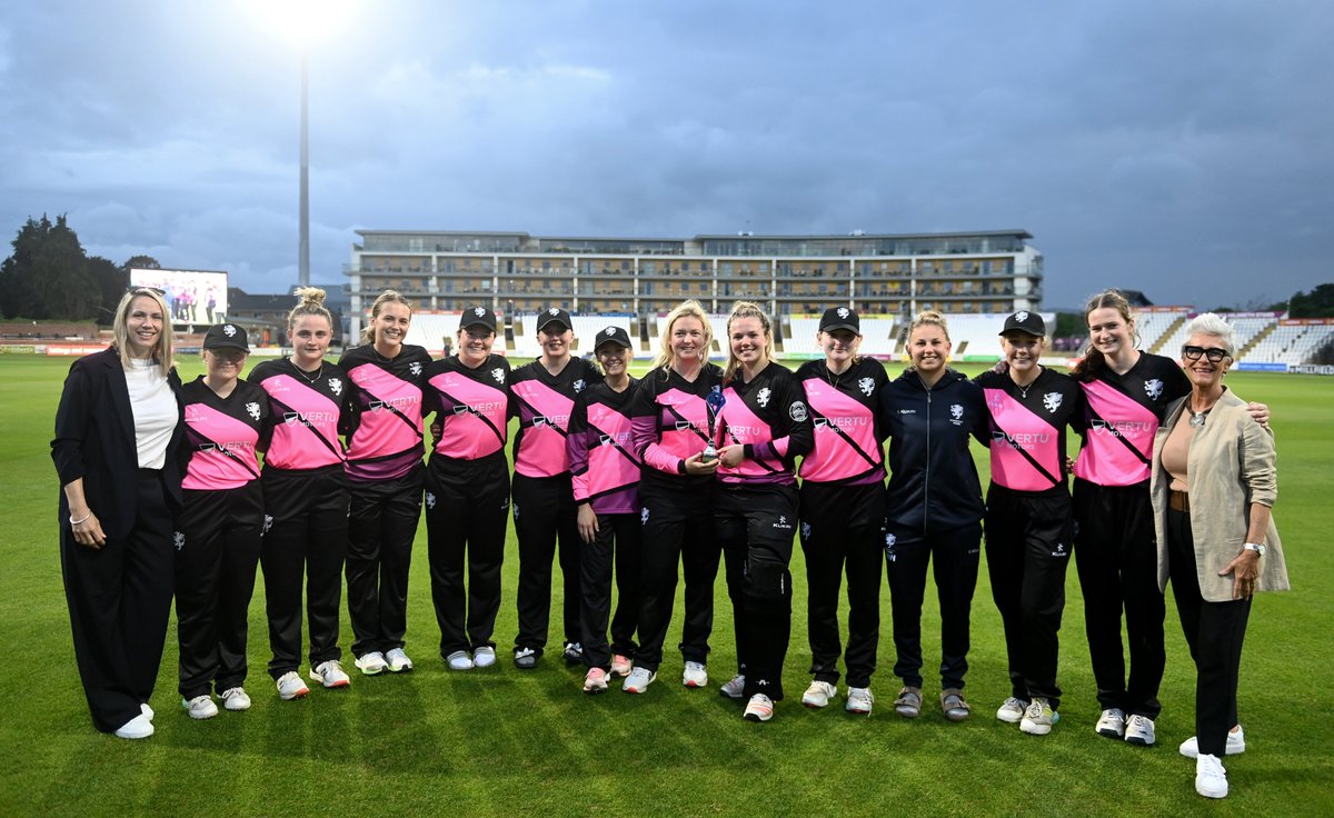 Massive congratulations <a href="/SCCCWomenGirls/">Somerset CCC Women & Girls</a> - T20 champions!!!!! 🏆🏆🏆🏆

#WeAreSomerset