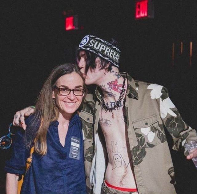 Feliz dias das mães <a href="/sosmarchmass/">Liza Womack</a>