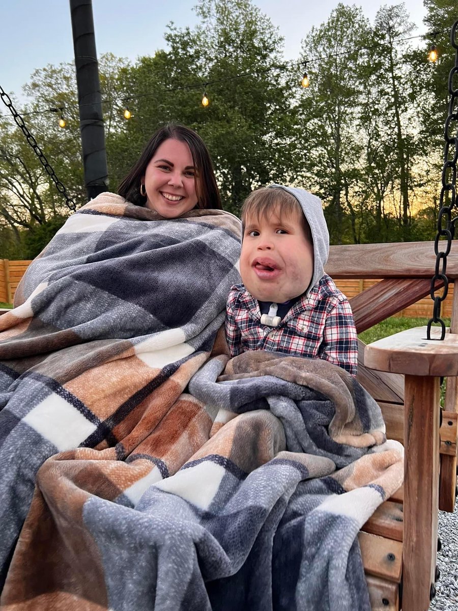 MUCoachJoe's tweet photo. Gavin and I are the luckiest guys around! We have the best momma ever! Just another day to show a little extra appreciation for how great of a mother you are! If anyone knows my wife, knows that she’s a saint for taking care of Gavin and I! Love you ⁦@VSilvestri8115⁩! https://t.co/wqTLXqk1Hr