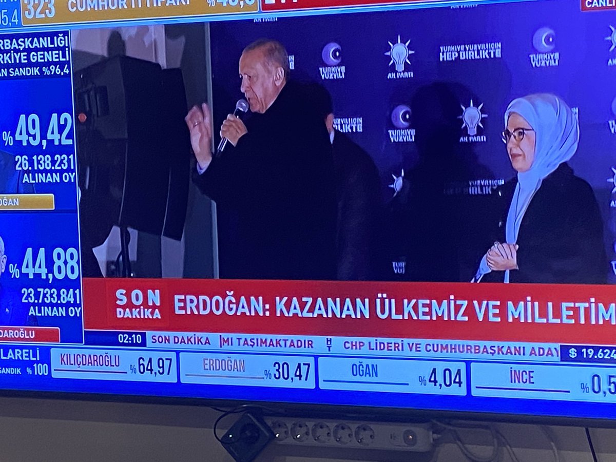Sevilay Yılman tweet media
