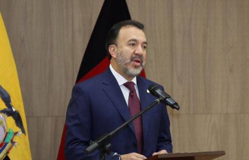nathalyapolina2's tweet photo. #PabelMuñoz asume la Alcaldía de Quito
El alcalde de Quito entrante, Pabel Muñoz, recibió el bastón de mando como un acto previo a su posesión.
#2023E #Ecuavision #alcande #Quito https://t.co/fjzcfAOvTk