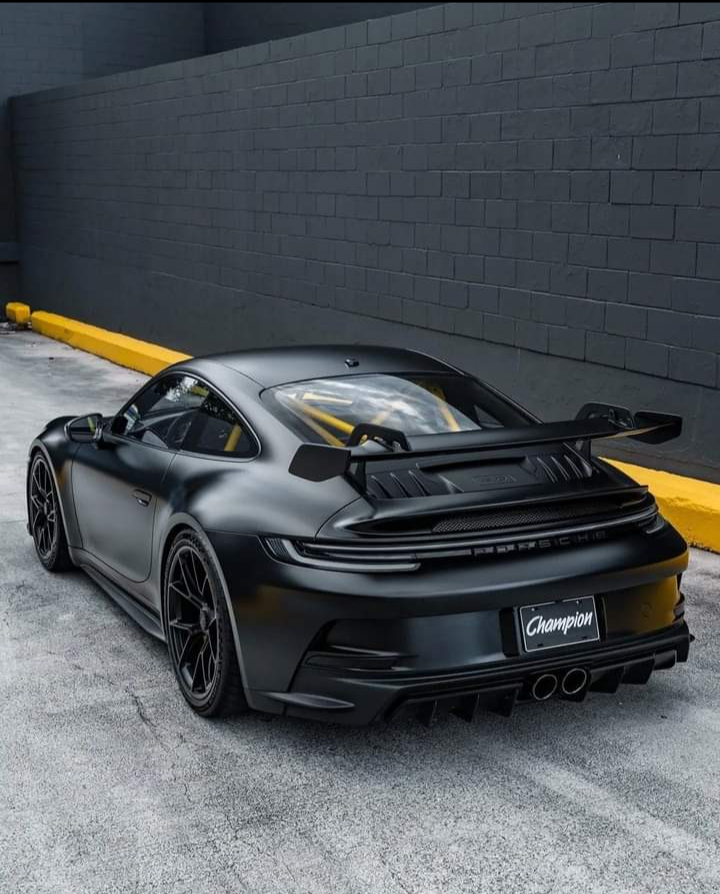 #Porsche 🖤🏁