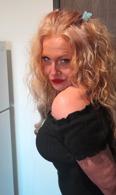 🌺🌷🌸🪻🌼🐇Spring FLASH SALE!!! 50% off NEW and OLD subs limited # of spots so HOP on it ASAP!! Cum n join<a href="/tag/onlyfansbabe"class="tags"><span>#onlyfansbabe</span></a><a href="/tag/onlyfanspromo"class="tags"><span>#onlyfanspromo</span></a><a href="/tag/sellingcontent%20"class="tags"><span>#sellingcontent </span></a>