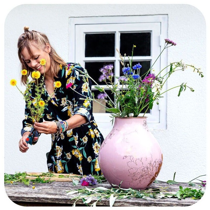 Happy Mother's Day to all the amazing moms out there! 💐⁣
⁣
While we love celebrating this special day and showing our appreciation for the important women in our lives, we also recognize it has become quite overcommercialized over the years... ⁣
… instagr.am/p/CsPGXw8vcUF/