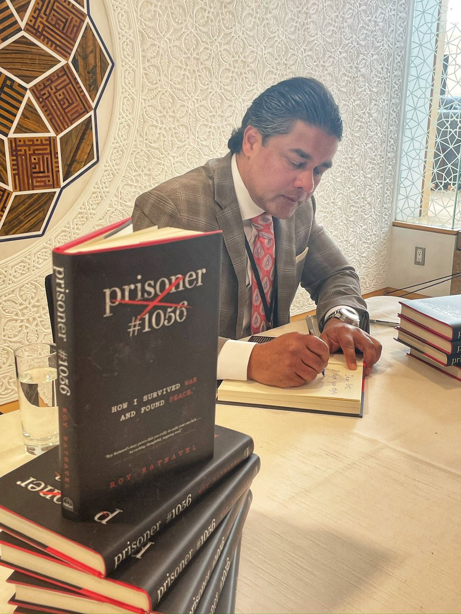 Another talk and book signing at an investment conference. 

#war #survivor #gratitude #success #canada #humanity #survival #Tamil #Prisoner1056 #book #penguinrandomhouse