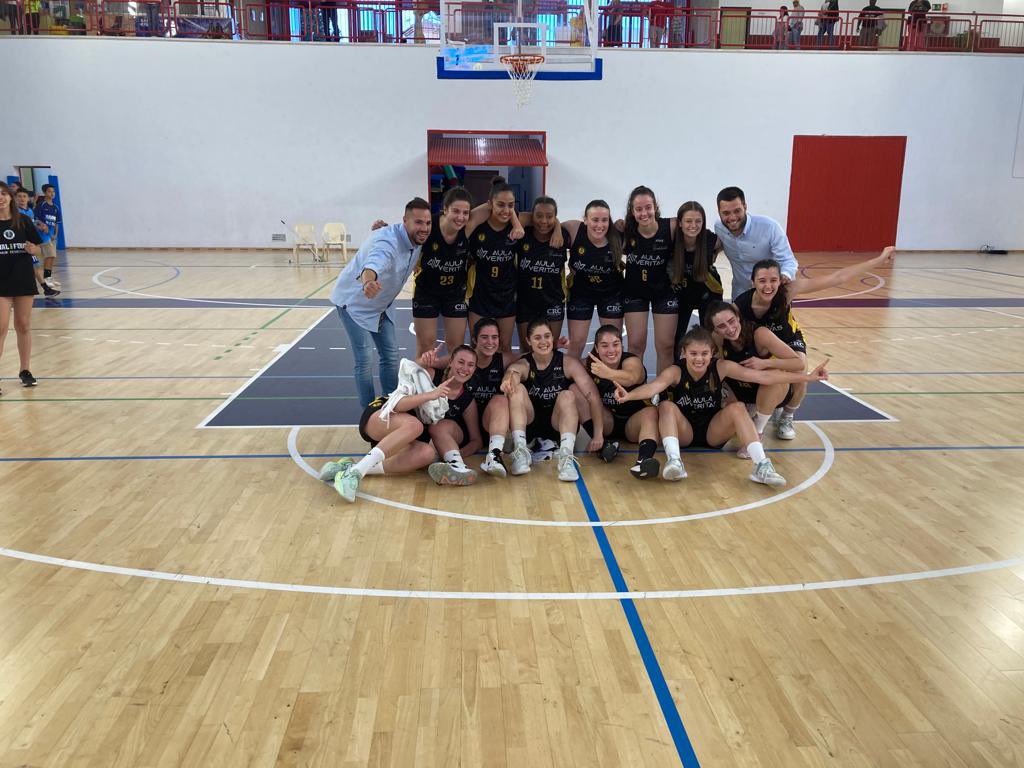 AulaVeritas's tweet photo. 🏆 CAMPEONAS DE LIGA🏆

🔹El equipo Aula Veritas @CBJairis se proclama campeón de 2ª Div. Femenina 🏀

🔹Enhorabuena por esta gran temporada!! https://t.co/UYytOTLjvR