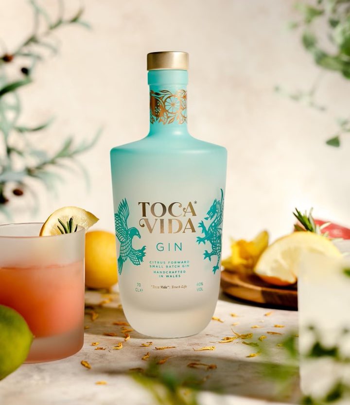Check out our small batch citrus forward handcraft premium gin bottles and get yours at tocavida.co.uk #spirits #craftgin #ginlovers #premium