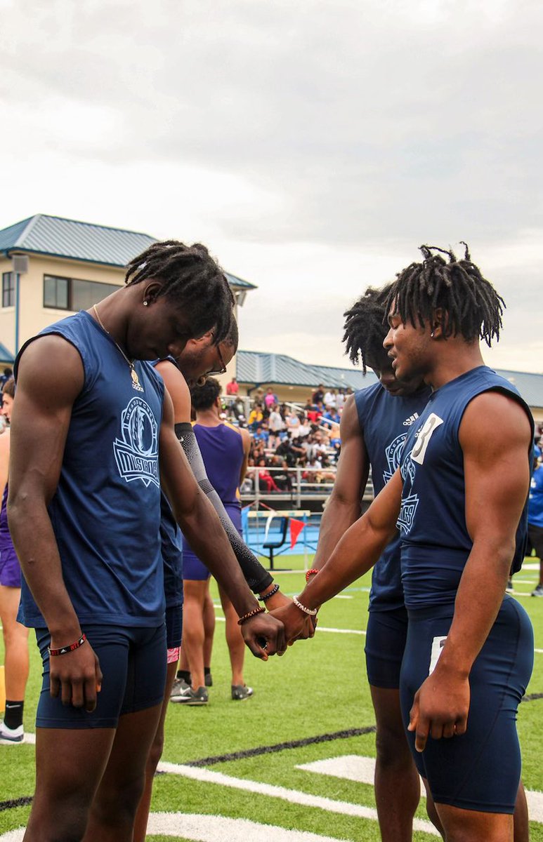 This group of young men known as The Core 4 have forever left a Legacy at the Creek. 3 time region champs in 4x4, Region Champs in 4x2, Record holders in the 4x4 ,4x2 , back to back state Qualifiers in 4x2 and a State Podium finisher in 4x4.  Blessed and Highly Favored🙏🏾. #State
