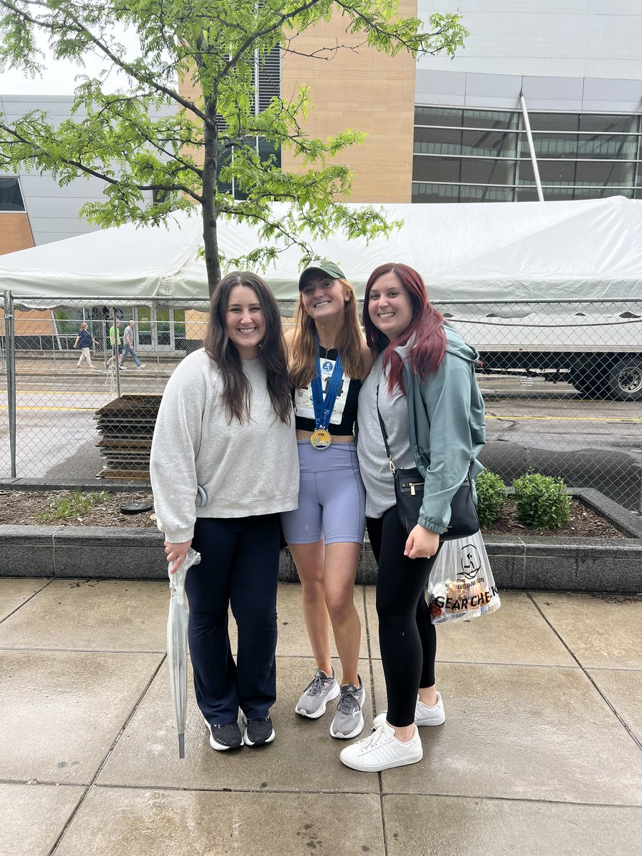 jenny_giirl's tweet photo. Great to meet fans!! https://t.co/EbjX5JocH3