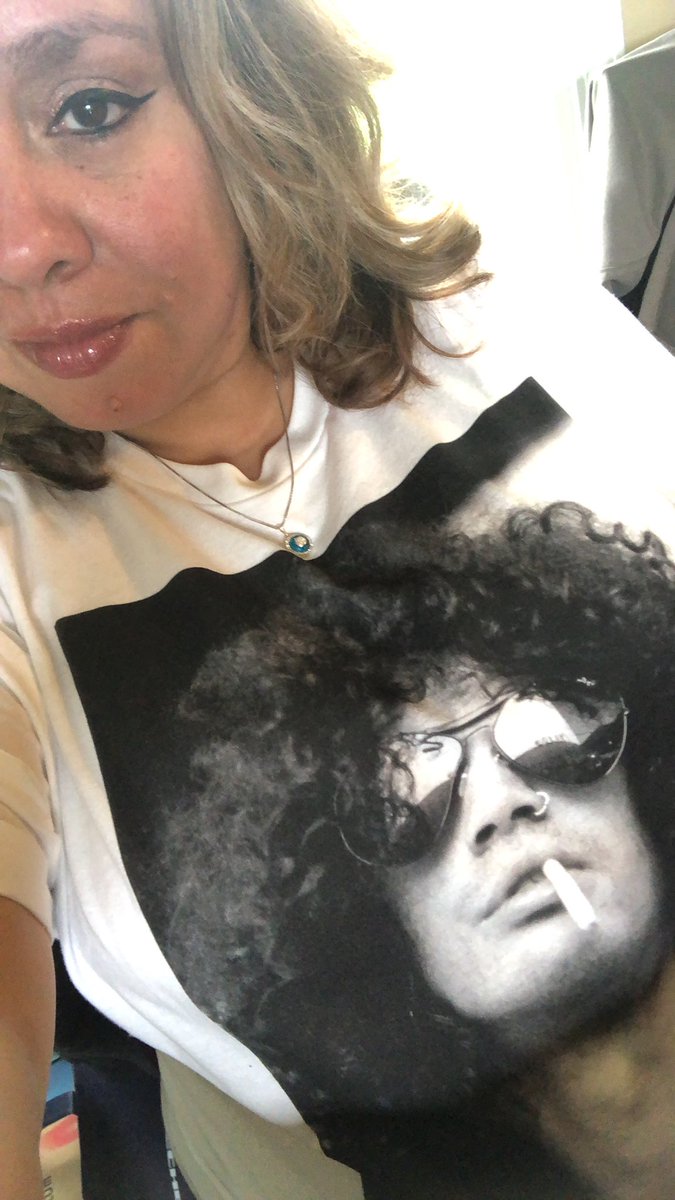 Juanaloca76's tweet photo. 🔫🌹 https://t.co/PA2UKzgdU2
