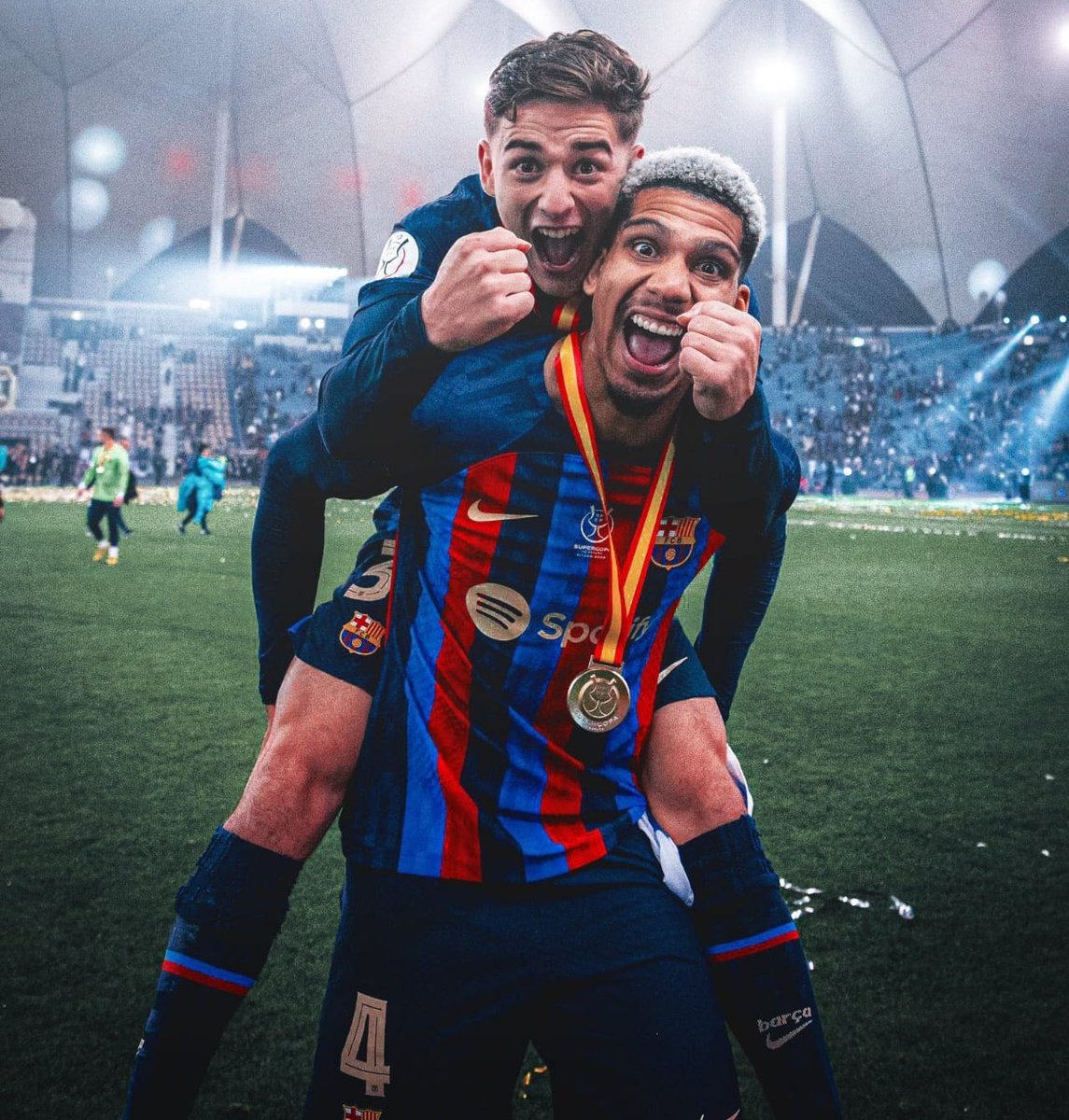 Managing Barça tweet media