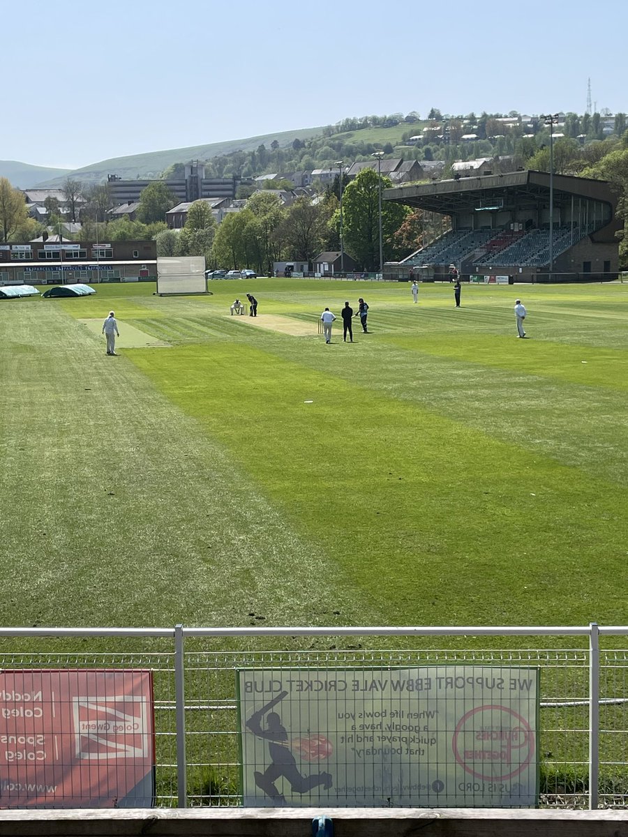 SandieKeane9's tweet image. Da iawn Ebbw Vale 2nds for a fabulous win #evcc