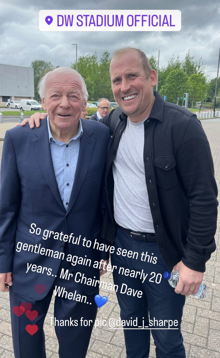 robbowxm's tweet image. Great to see this legend again - some fantastic memories of football days gone by thanks to him..⚽️💙 Amazing to be back at DW Stadium all in aid of a great cause @JosephsGoal 💙💙💙
