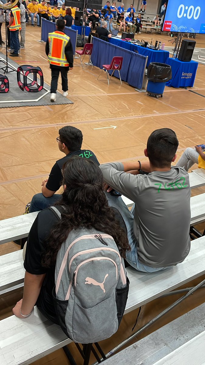 Our Horizon HE Scorpion Drone Team finished supporting a fellow 915 team after their quarterfinal loss. Clarissa, Diego, and Brandon did great this weekend representing @ClintISD in Flint, Michigan. We should all be proud of them. #ClintTech #ScorpionStrong