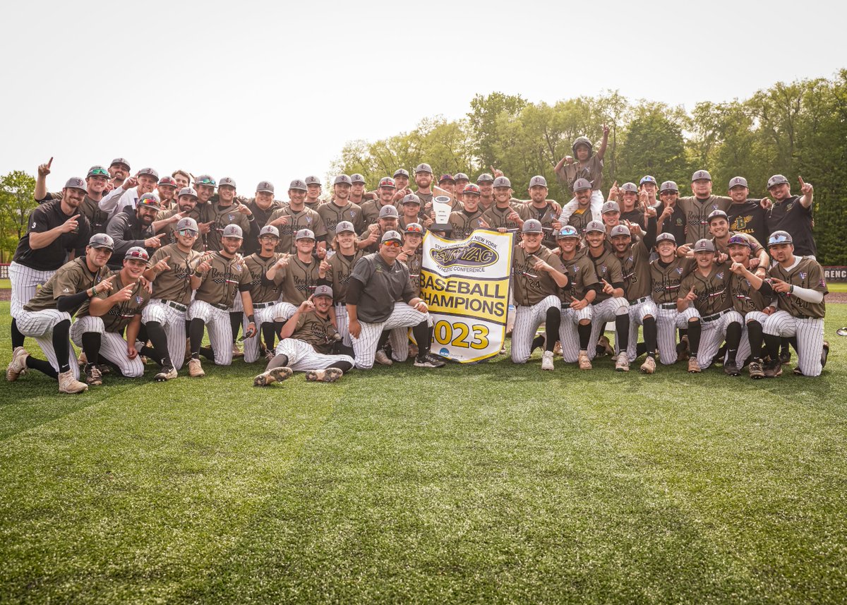 Brockport Athletics (@bportathletics) on Twitter photo ๐2023 SUNYAC CHAMPIONS๐
Brockport 12, Cortland 9 - Final (10 inn.)
<a href="/BportBaseball/">Brockport Baseball</a> 1st conference title since 2010 & 6th in program history ๐๐๐
The Golden Eagles are heading back to NCAA DIII Tournament, selection show is Monday at noon! ๐2023 SUNYAC CHAMPIONS๐
Brockport 12, Cortland 9 - Final (10 inn.)
<a href="/BportBaseball/">Brockport Baseball</a> 1st conference title since 2010 & 6th in program history ๐๐๐
The Golden Eagles are heading back to NCAA DIII Tournament, selection show is Monday at noon!