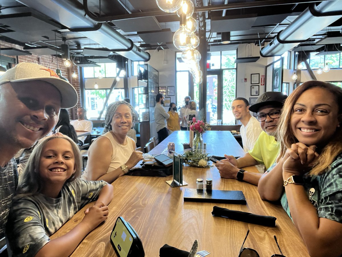 Happy Mother's Day to all the amazing mothers out there who work tirelessly to support and care for their families. Your love and dedication is truly inspiring and we are grateful for all that you do. Enjoy your special day! #MothersDay #MomLove #ThankYouMom