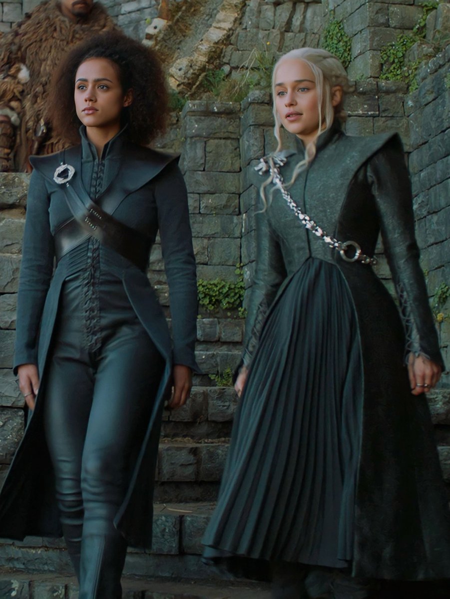 mulheres de preto