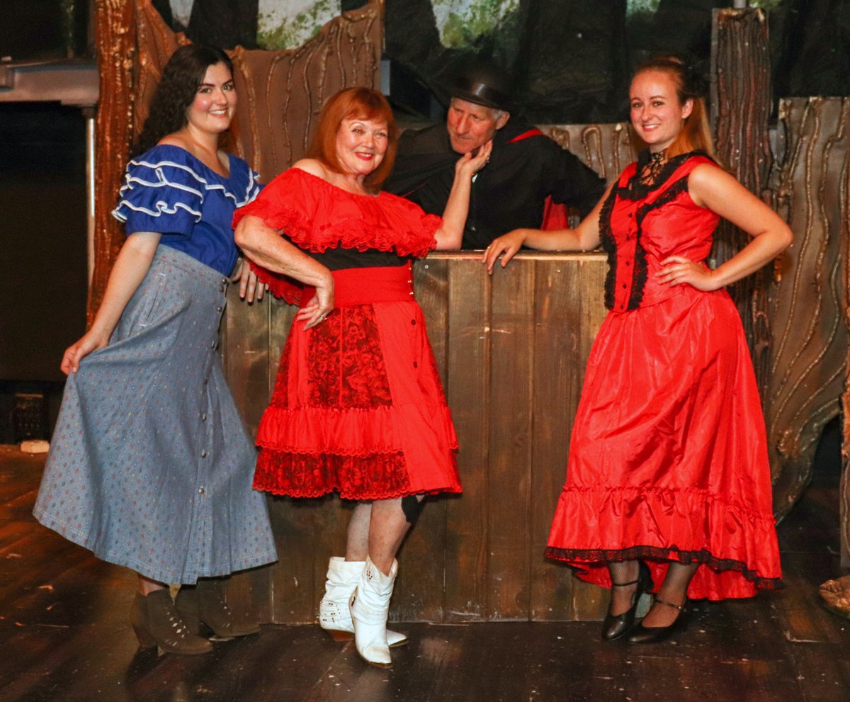 #historicfolsom Sutter Street Theater exceeded its Big Day of Giving goal ... reaching $20,000. The District appreciates the support of our live theater community treasure. We wouldn't be the same without them.  #visitfolsom #explorehistoricfolsom