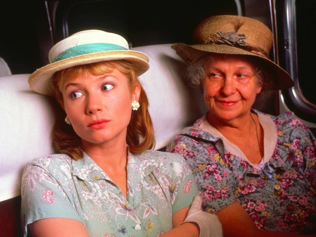 TheCurvyCritic's tweet photo. For #MothersDay Mommy, my brother and I did what we love most watching classic film @tcm #MildredPierce and #ATripToBountiful - we cherish the memories now more than ever ❤️ https://t.co/D0qFVoYUCT