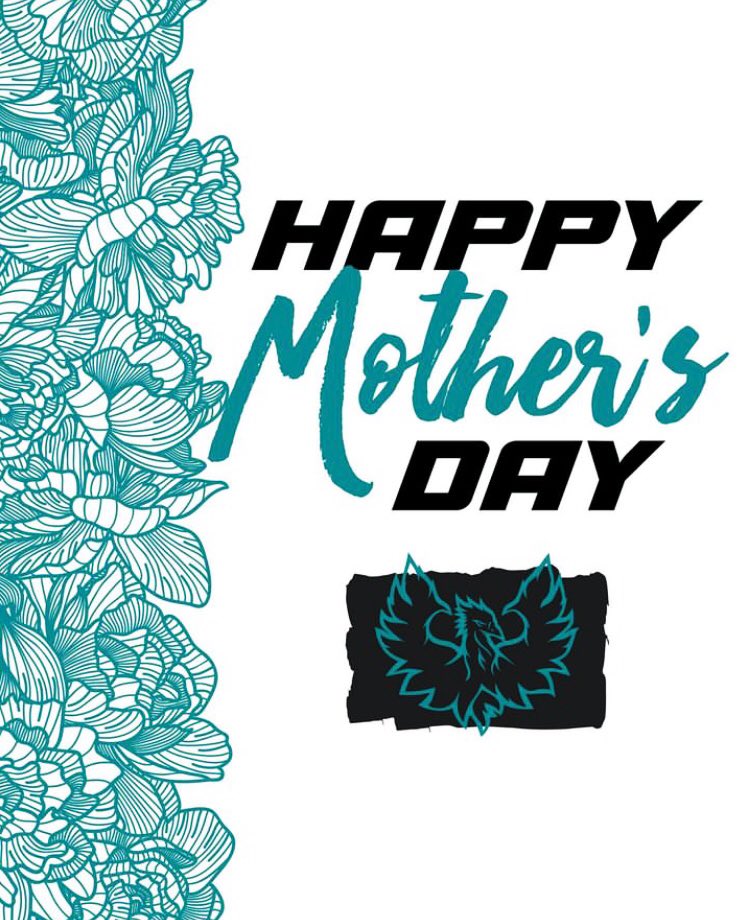 Happy Mother’s Day! 🏈💐 
#UnfinishedBusiness <a href="/coatsie20/">Daniel Coats</a>