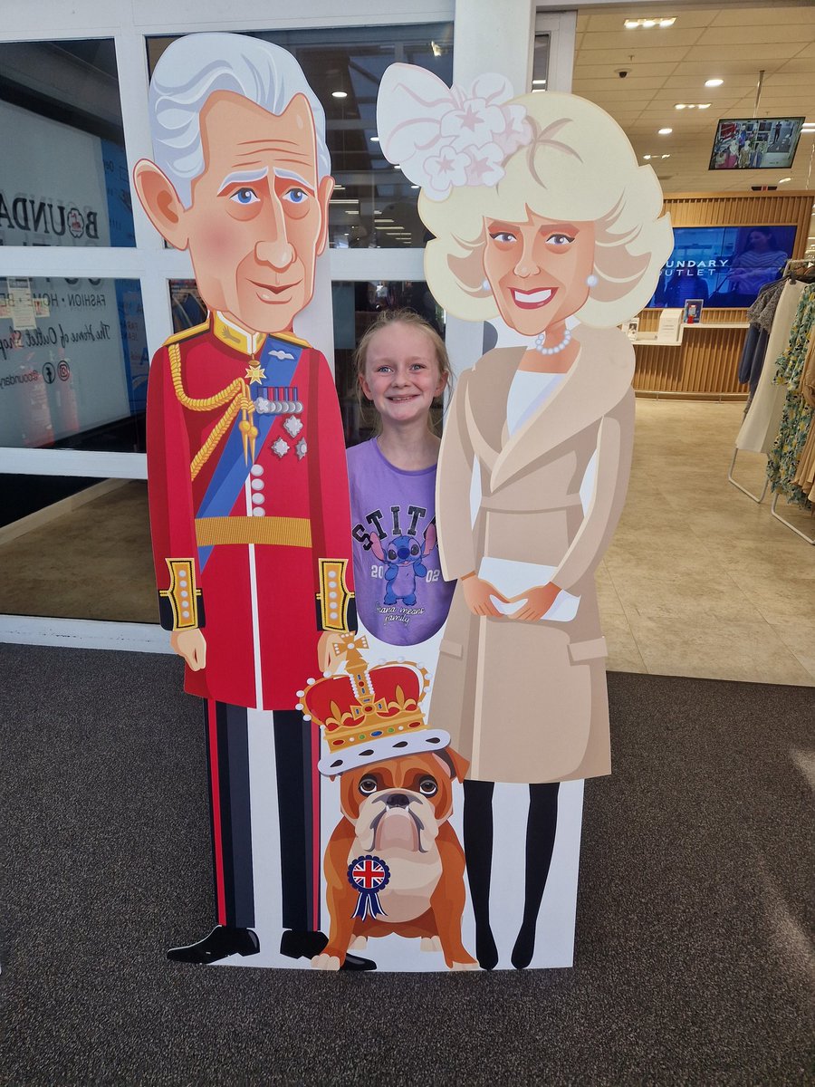 When Poppi met the King and Queen #boundarybus