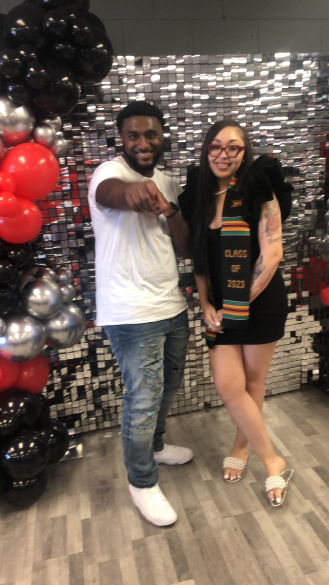 GuaranteedInc's tweet photo. Congratulations on the graduation cousin and thank you for the opportunity https://t.co/HexmXvLrAT