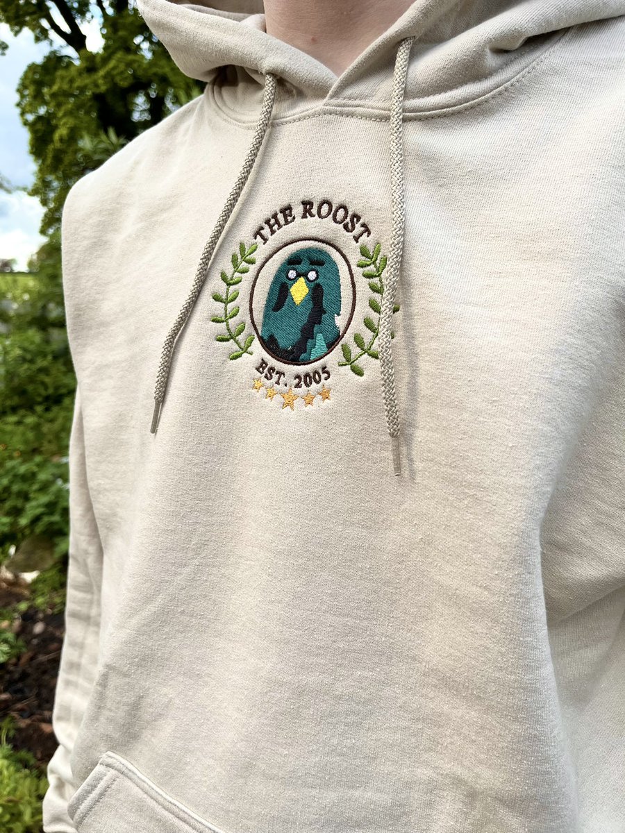 nooksneedlesco's tweet image. ⭐️ GIVEAWAY ⭐️

Giving away one Roost sweatshirt or hoodie (your choice!) featuring Brewster from ACNH ☕️💚 

To enter:
✨Follow me &amp;amp; @splashjaguar 
✨Like &amp;amp; RT this post
✨Reply with which colour is your favourite! 

Open internationally! 🌏✈️

Closes May 23rd 💛